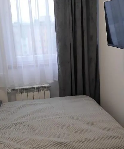 Klasztorna Centrum Faktura Vat アパート